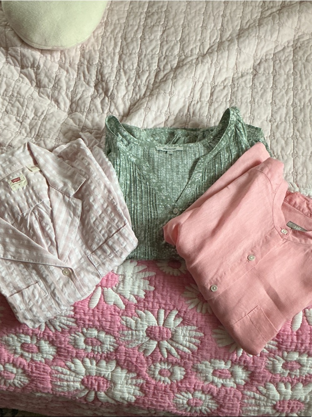 BundleThree Lightweight Women's Tops - Pink, Green, Blush Madewell,JJill,Levi.